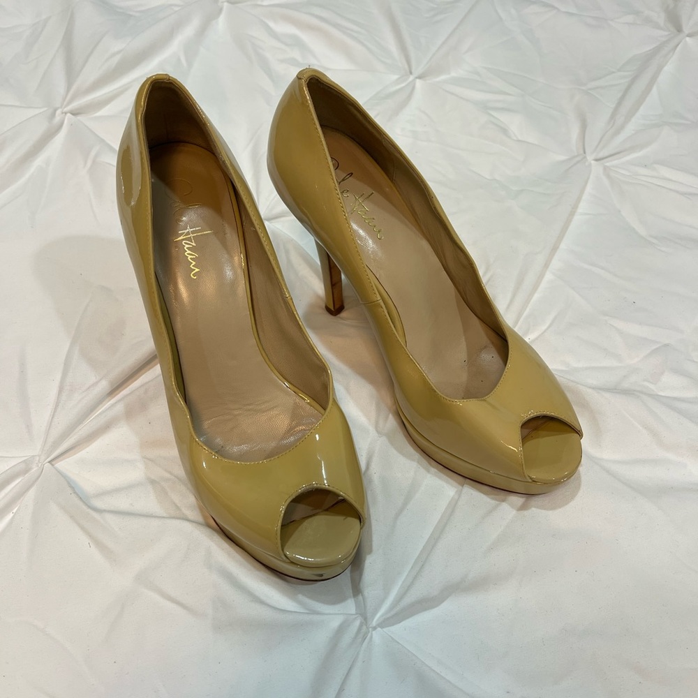 Tan Patent Leather Peep Toe Platform Nike Air Comfort Sole Heels